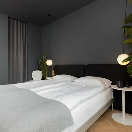Elegant Kasprzaka In Wola By Renters Prestige